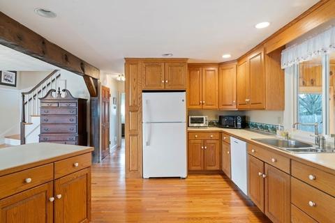 181 Pine St, Danvers, MA 01923 photo 6