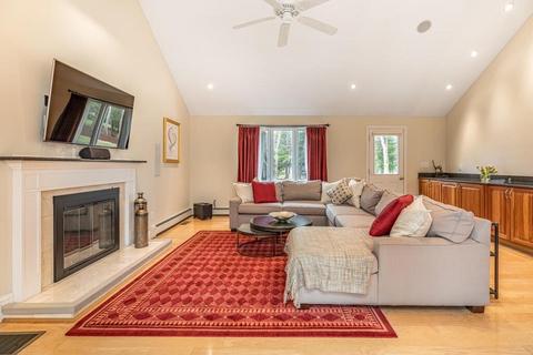 70 Pine St, Needham, MA 02492 photo 15