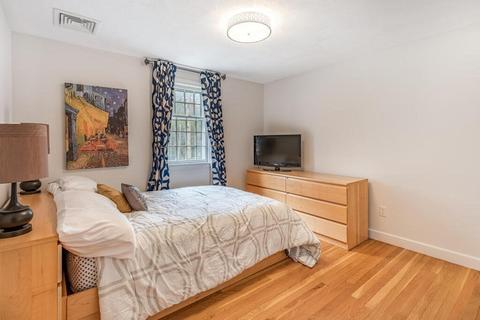 70 Pine St, Needham, MA 02492 photo 26
