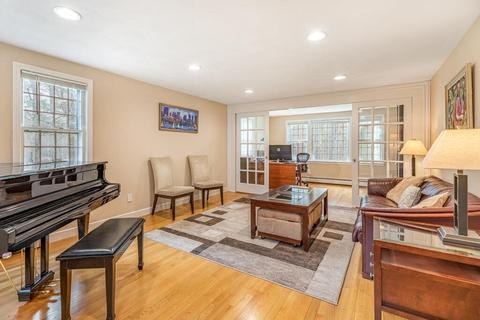 70 Pine St, Needham, MA 02492 photo 5