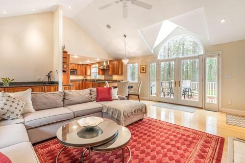 70 Pine St, Needham, MA 02492 photo 17
