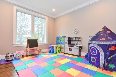 34 Border Rd, Needham, MA 02492 photo 14