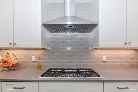 34 Border Rd, Needham, MA 02492 photo 12