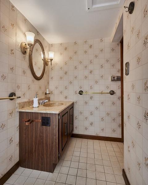 363 Main St, Easthampton, MA 01027 photo 25