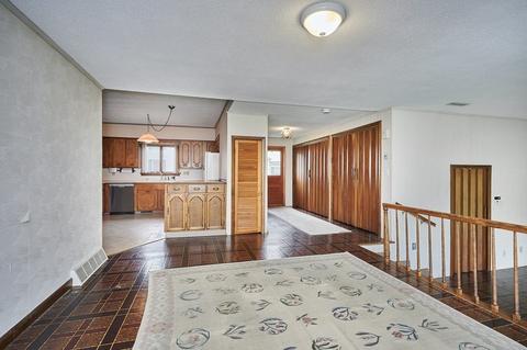 363 Main St, Easthampton, MA 01027 photo 9