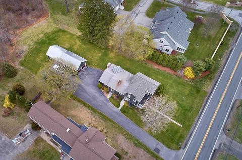 363 Main St, Easthampton, MA 01027 photo 2