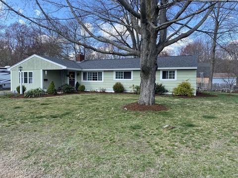 7 Loring Ave, Maynard, MA 01754 photo 4