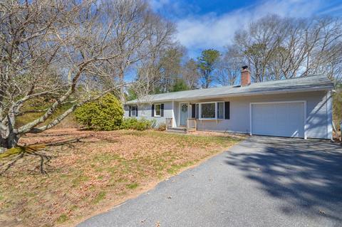 18 Rainbow, Mashpee, MA 02649 photo 1