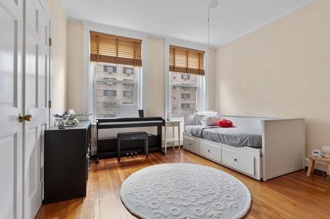 93 Centre St #3, Brookline, MA 02446 photo 15