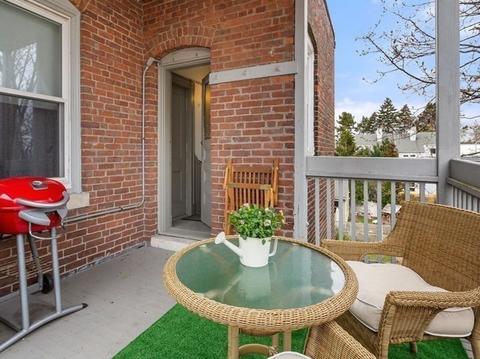 93 Centre St #3, Brookline, MA 02446 photo 17