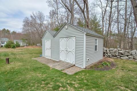 98 Maple St, Douglas, MA 01516 photo 33