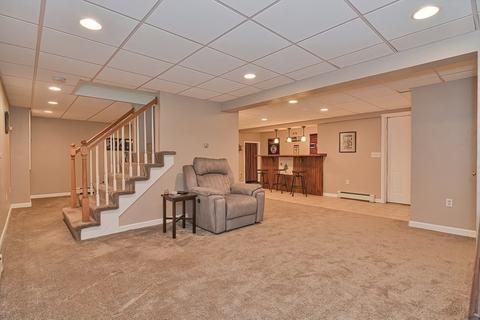 98 Maple St, Douglas, MA 01516 photo 12