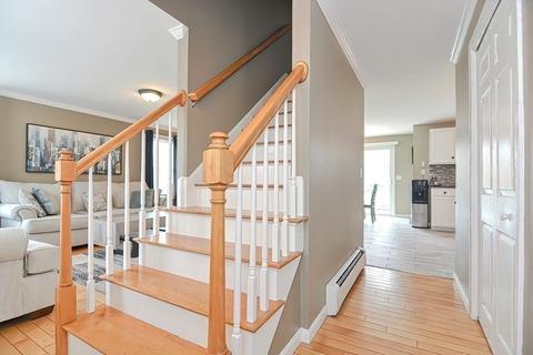 98 Maple St, Douglas, MA 01516 photo 19