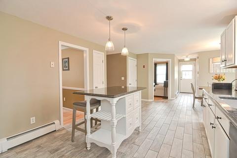 98 Maple St, Douglas, MA 01516 photo 6