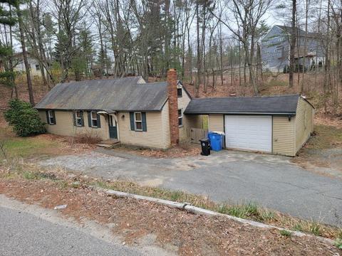 52 Eagle Ln, Wrentham, MA 02093 photo 2