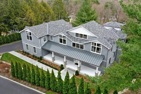 4 Dewing Path, Wellesley, MA 02482 photo 1