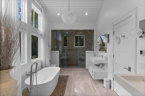 4 Dewing Path, Wellesley, MA 02482 photo 25
