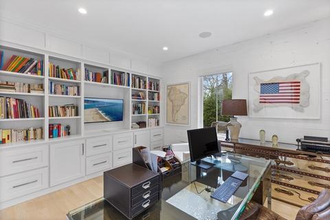 4 Dewing Path, Wellesley, MA 02482 photo 17
