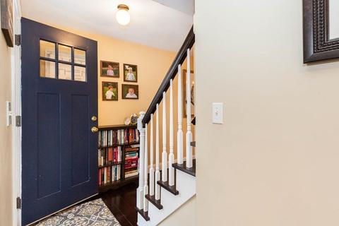 154 Maplewood Ave, Gloucester, MA 01930 photo 4