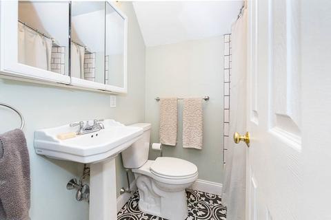 154 Maplewood Ave, Gloucester, MA 01930 photo 26