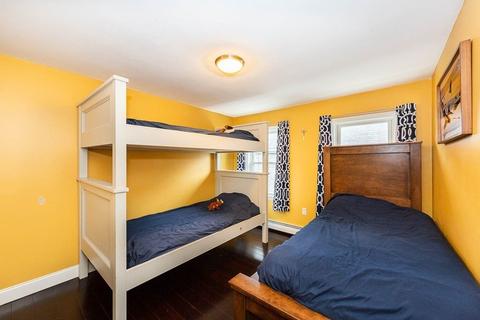 154 Maplewood Ave, Gloucester, MA 01930 photo 23