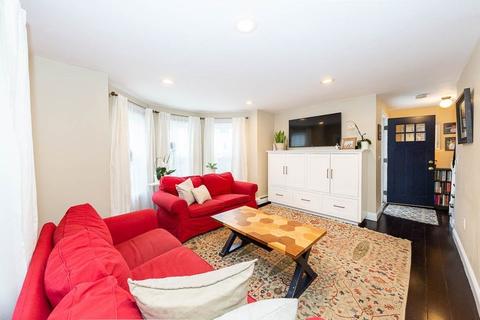 154 Maplewood Ave, Gloucester, MA 01930 photo 9