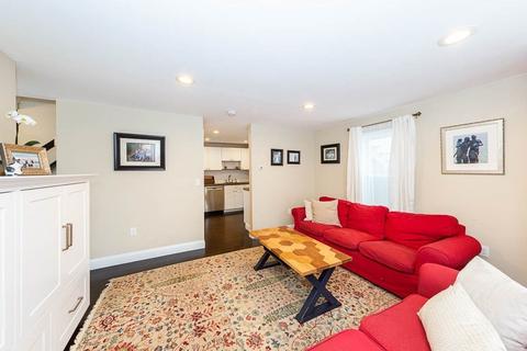 154 Maplewood Ave, Gloucester, MA 01930 photo 10