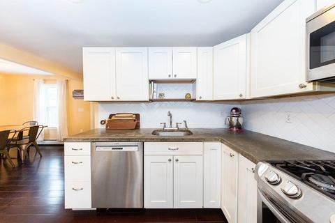 154 Maplewood Ave, Gloucester, MA 01930 photo 12