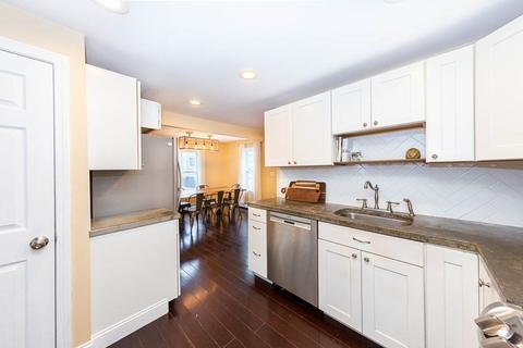154 Maplewood Ave, Gloucester, MA 01930 photo 13