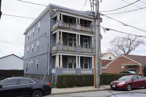 984 N Main St, Fall River, MA 02720 photo 2