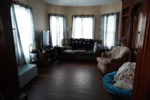 984 N Main St, Fall River, MA 02720 photo 19