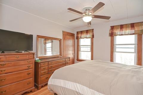 121 Warner Ave, Worcester, MA 01604 photo 17