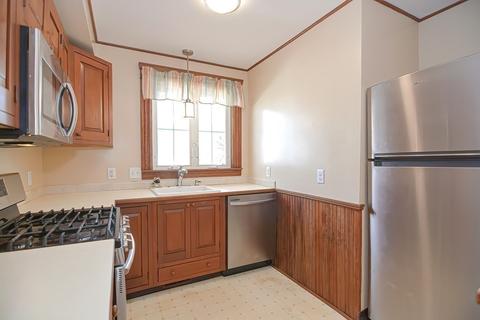 121 Warner Ave, Worcester, MA 01604 photo 16
