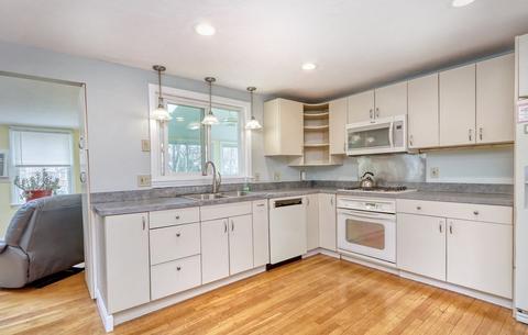 33 Intervale Rd, Dedham, MA 02026 photo 8