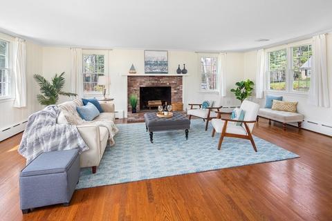32 Howland Ln, Hingham, MA 02043 photo 2
