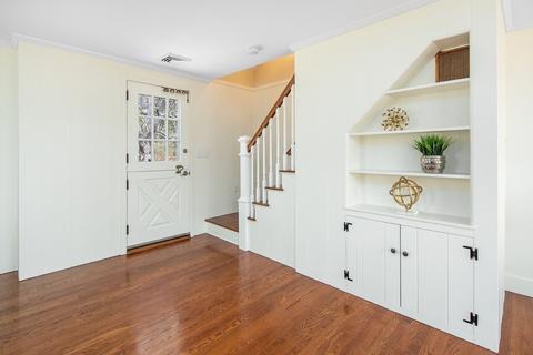 32 Howland Ln, Hingham, MA 02043 photo 5