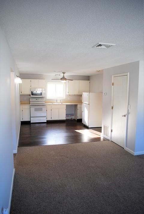 5455 N Main St #21E, Fall River, MA 02720 photo 9
