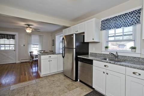 24 Ross Ave, Chicopee, MA 01020 photo 22
