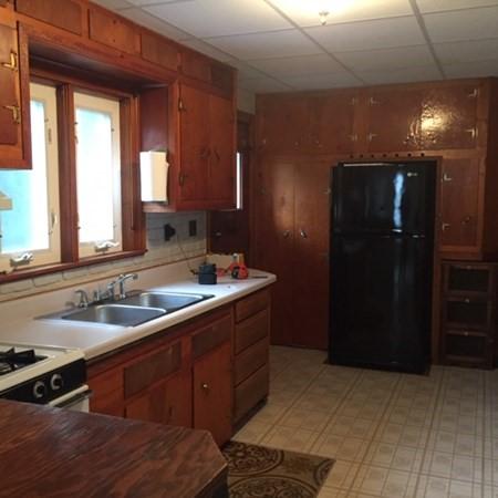 4 Freeman Ave, Webster, MA 01570 photo 2