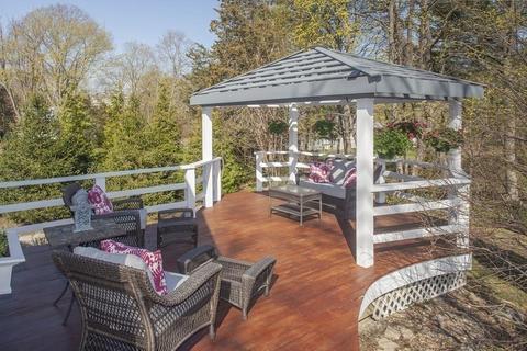 15 Lantern Ln, Hingham, MA 02043 photo 25