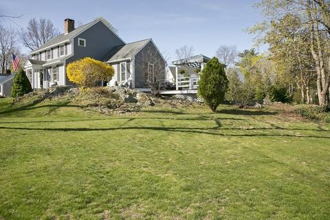 15 Lantern Ln, Hingham, MA 02043 photo 2