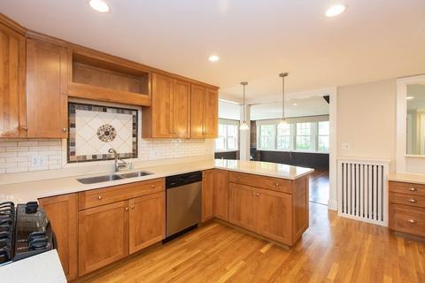 237 South St, Hingham, MA 02043 photo 6