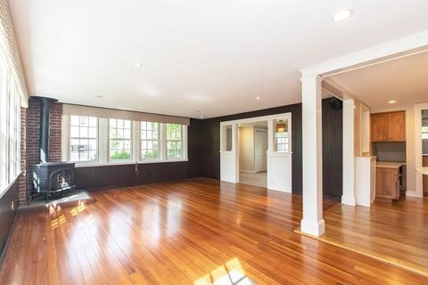 237 South St, Hingham, MA 02043 photo 8