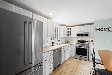 109 Forest St, Danvers, MA 01923 photo 8