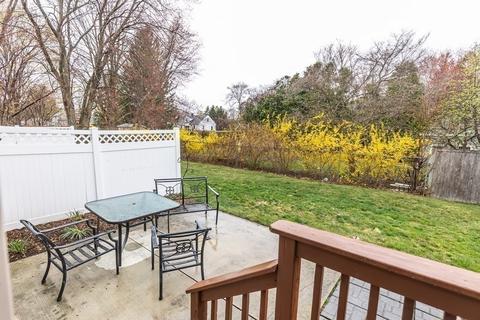 114 Maple St #C, Easthampton, MA 01027 photo 38