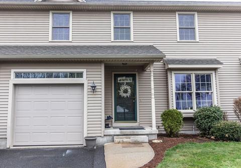 114 Maple St #C, Easthampton, MA 01027 photo 1