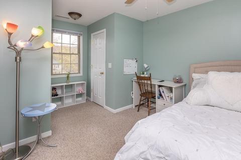 114 Maple St #C, Easthampton, MA 01027 photo 20