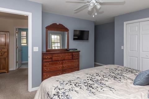 114 Maple St #C, Easthampton, MA 01027 photo 26