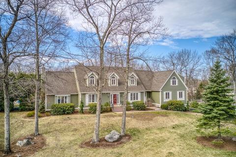 70 Blossom Rd, Windham, NH 03087 photo 2