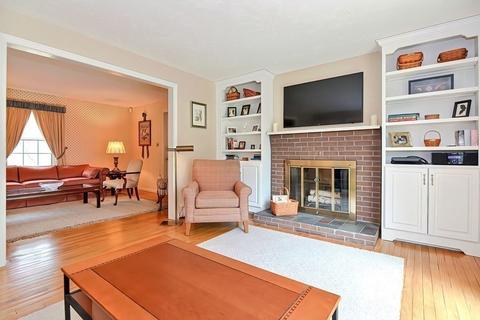 4 Trayer Rd, Canton, MA 02021 photo 10